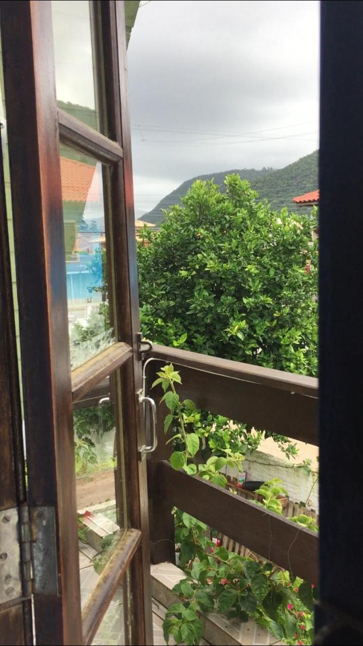 Hostel Mueller Na Praia De Mocambique Florianópolis 外观 照片